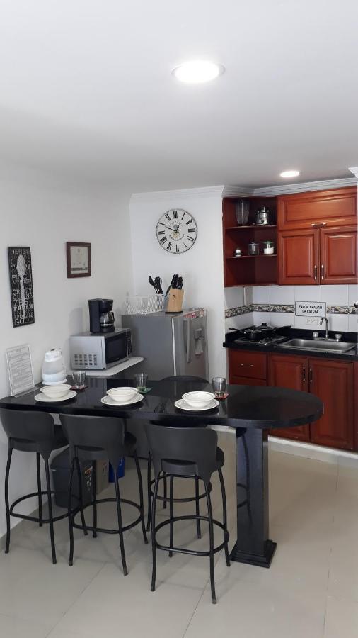 Shark 1514 Nuevo Conquistador Cartagène Extérieur photo